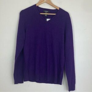Lord & Taylor new with tags purple v-neck cashmere sweater. Size XL